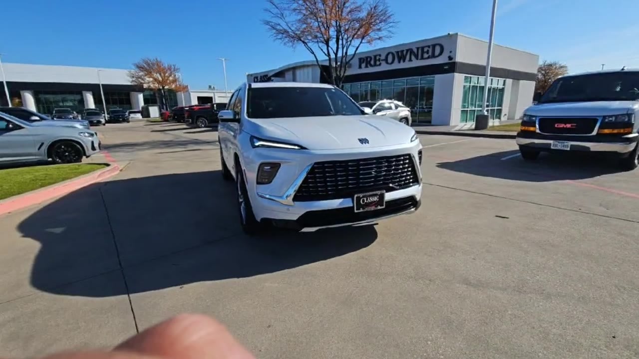 2025 Buick Enclave Avenir