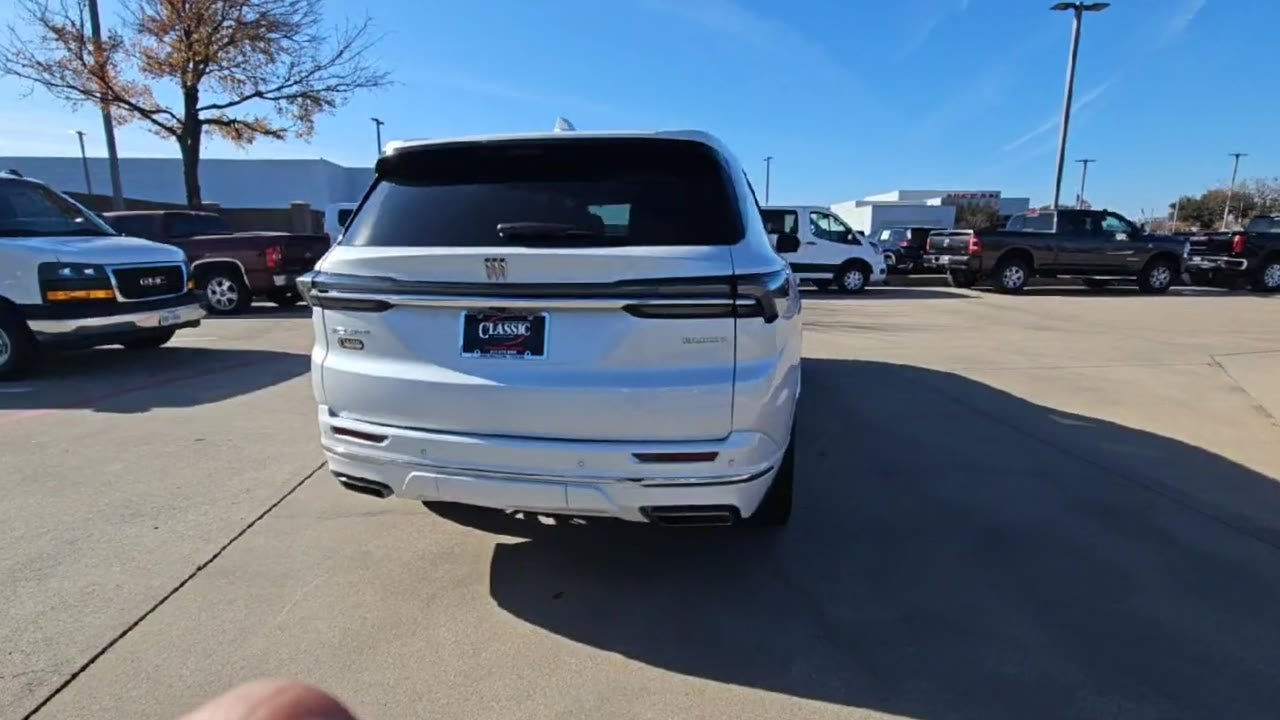 2025 Buick Enclave Avenir