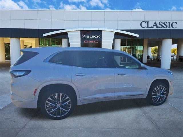 2025 Buick Enclave Avenir