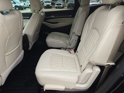 2022 Buick Enclave Avenir