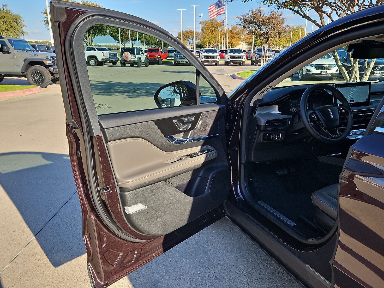 2023 Lincoln Corsair Standard