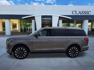 2018 Lincoln Navigator Select