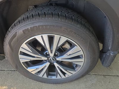 2022 Nissan Rogue SV FWD