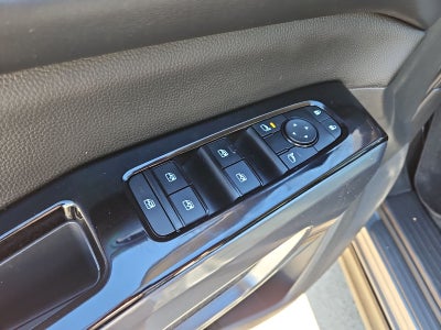 2023 Nissan Pathfinder SL FWD