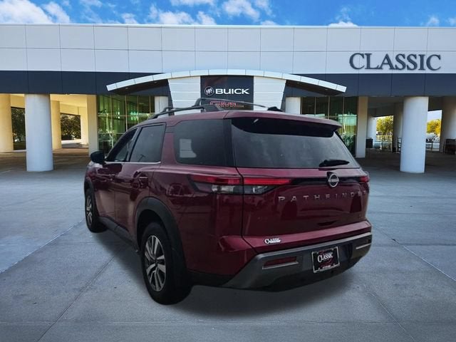 2026 Nissan Pathfinder SL