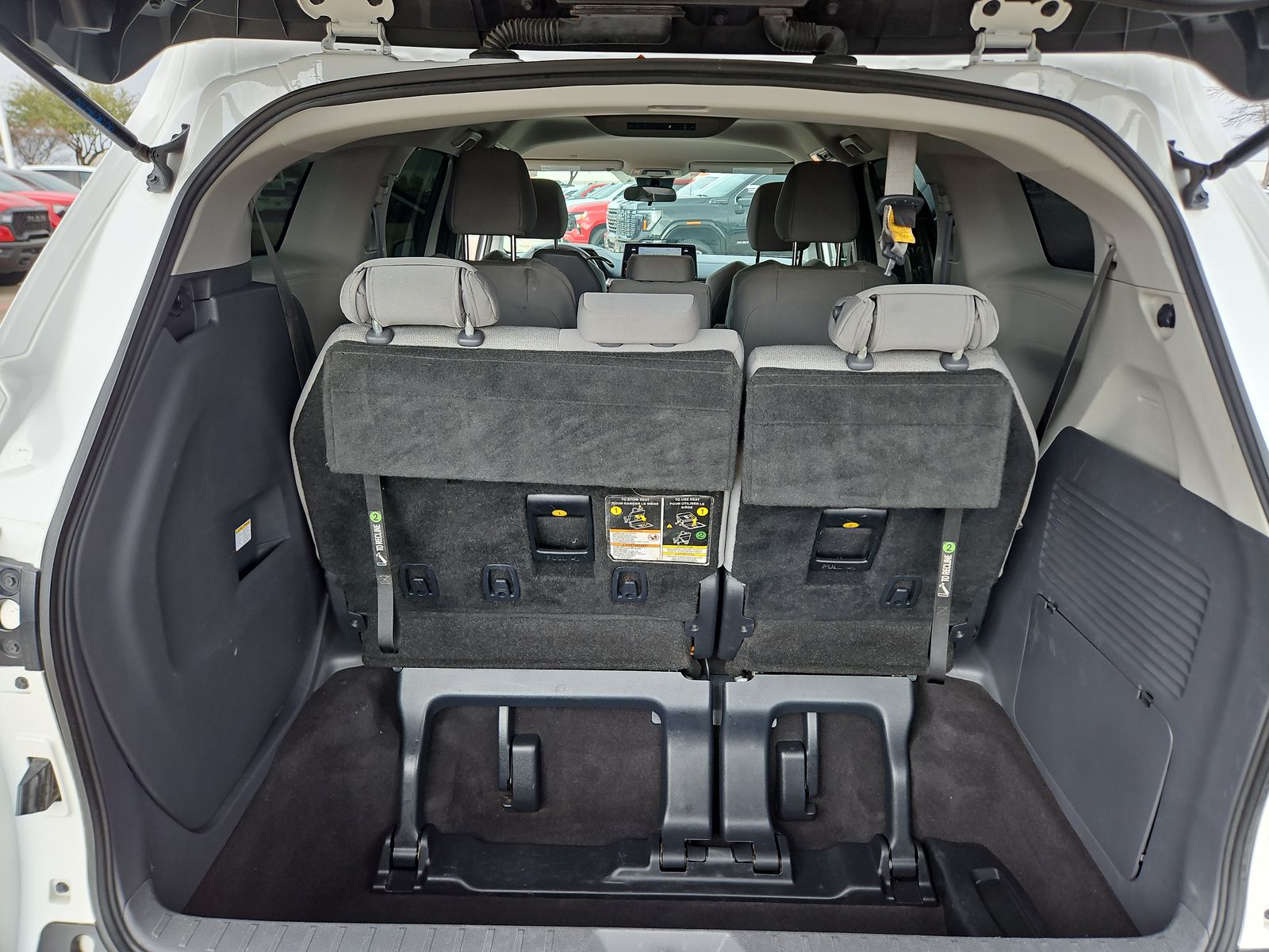 2021 Toyota Sienna LE