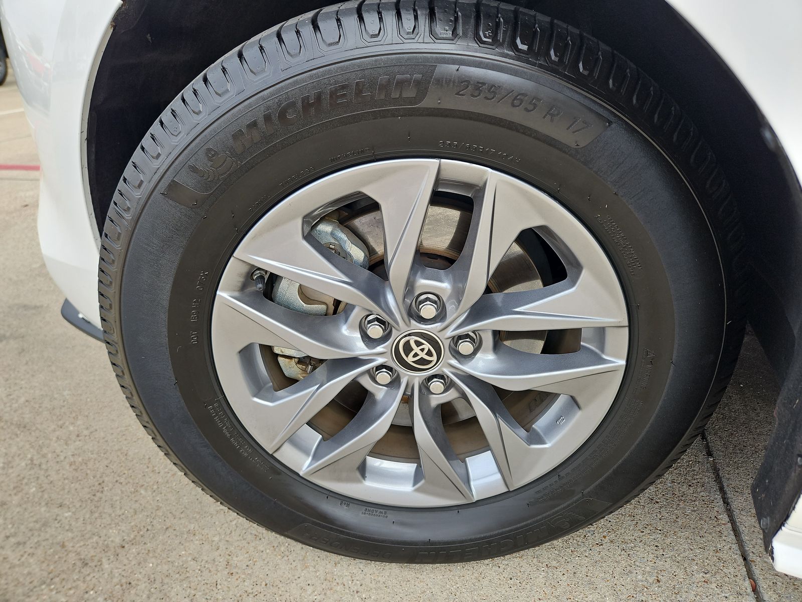 2021 Toyota Sienna LE