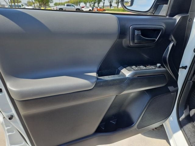 2018 Toyota Tacoma SR5 V6