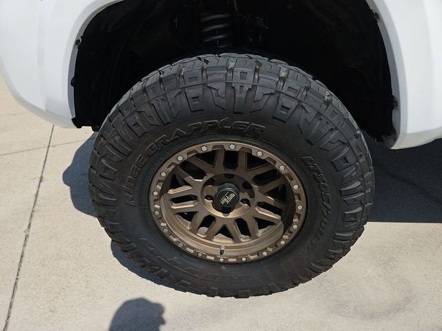 2018 Toyota Tacoma SR5 V6