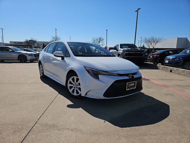 2024 Toyota Corolla LE