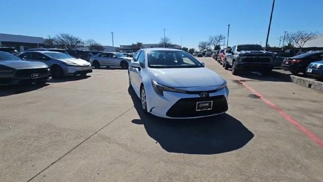 2024 Toyota Corolla LE