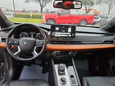 2022 Mitsubishi Outlander SEL