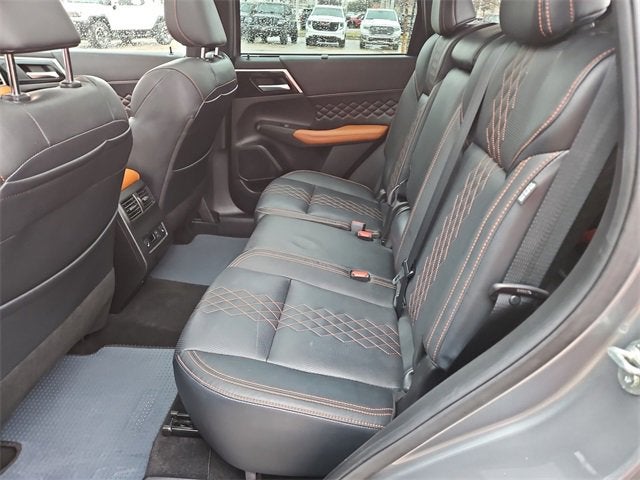 2022 Mitsubishi Outlander SEL