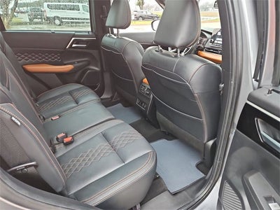 2022 Mitsubishi Outlander SEL