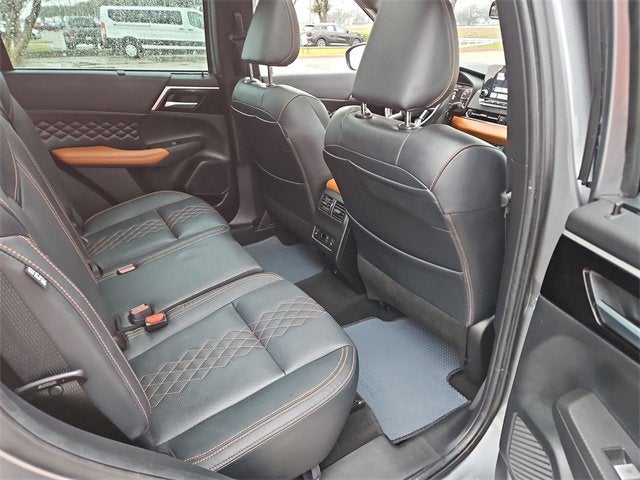 2022 Mitsubishi Outlander SEL