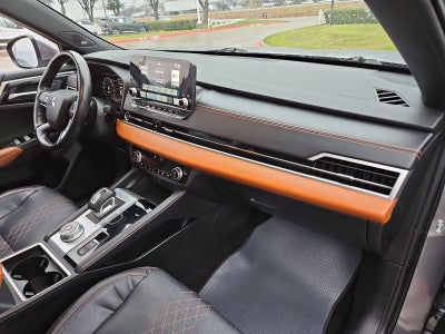 2022 Mitsubishi Outlander SEL