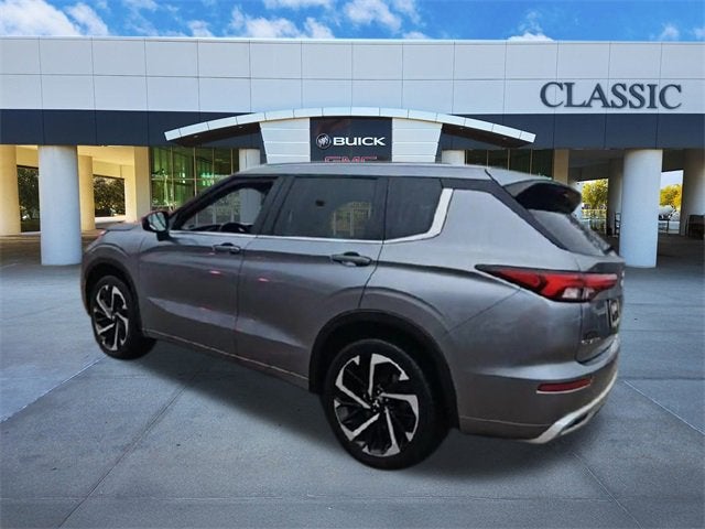 2022 Mitsubishi Outlander SEL