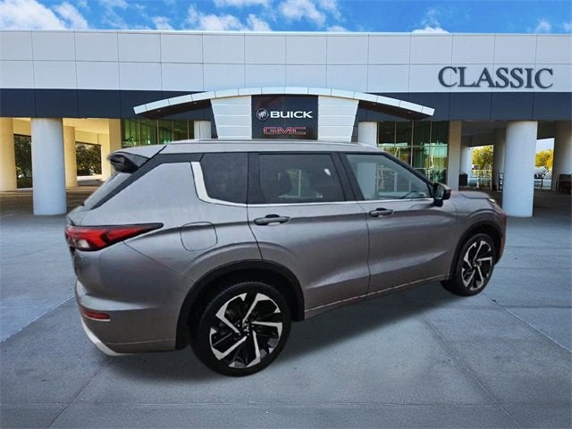2022 Mitsubishi Outlander SEL