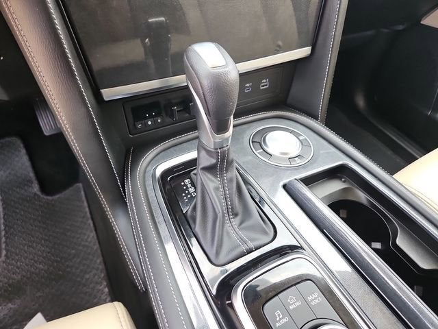 2024 Nissan Armada SV 2WD