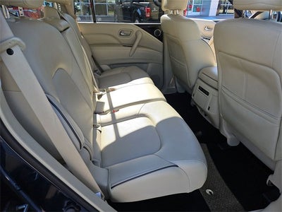 2023 INFINITI QX80 LUXE