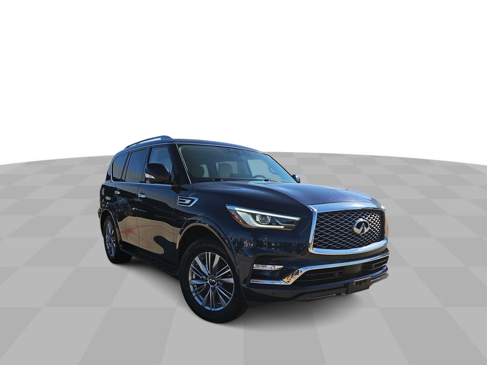 2023 INFINITI QX80 LUXE
