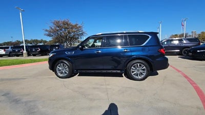 2023 INFINITI QX80 LUXE