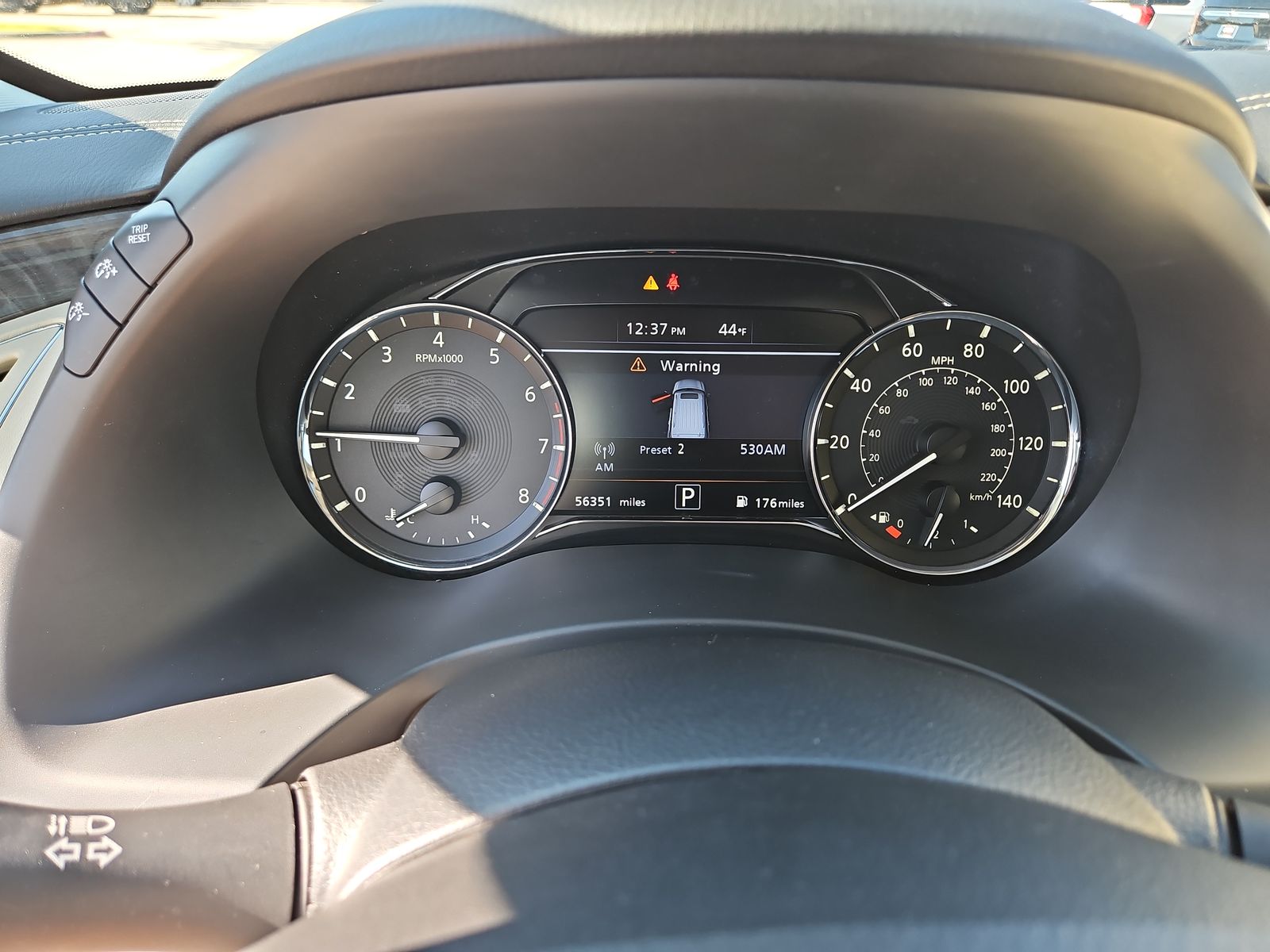 2023 INFINITI QX80 LUXE