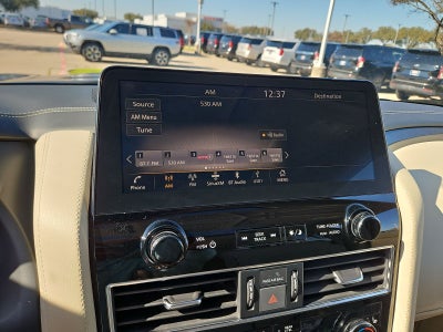 2023 INFINITI QX80 LUXE