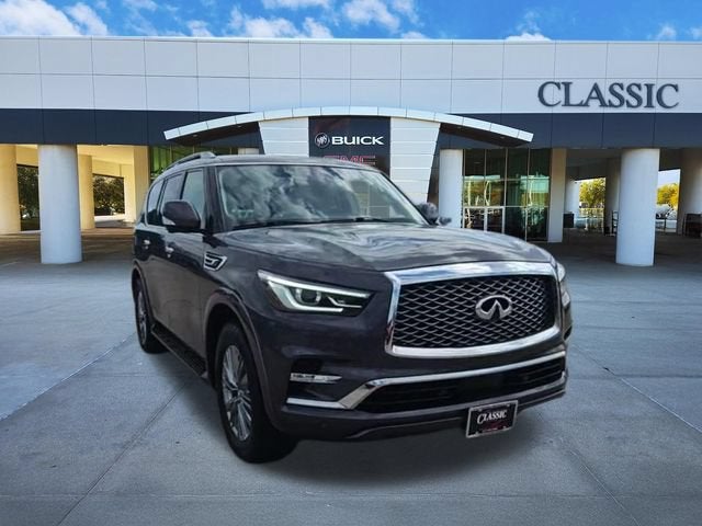 2024 INFINITI QX80 LUXE