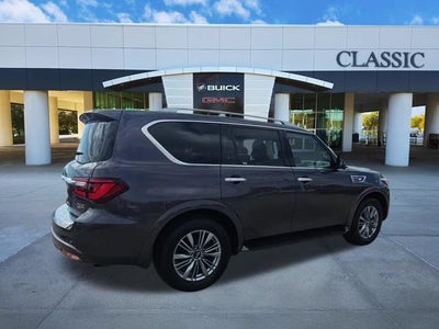 2024 INFINITI QX80 LUXE