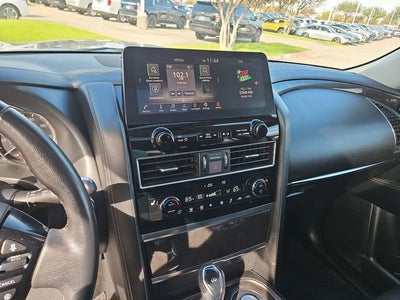 2023 INFINITI QX80 LUXE