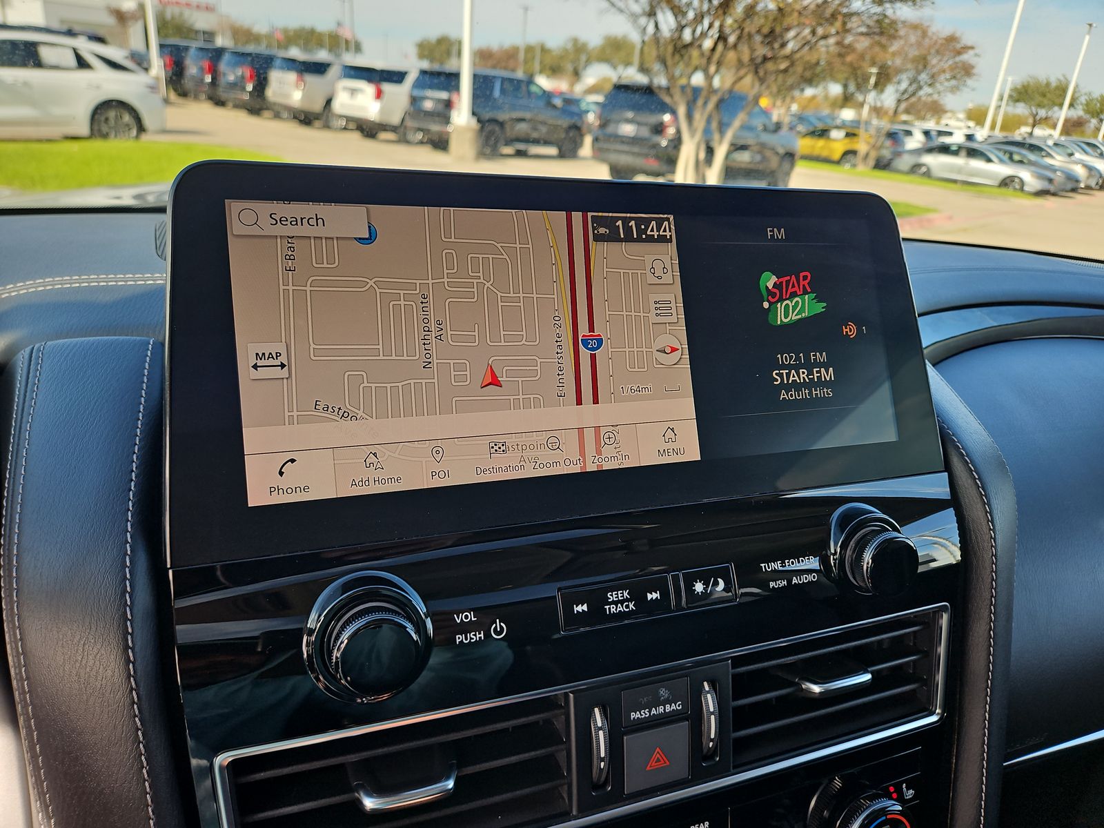 2023 INFINITI QX80 LUXE