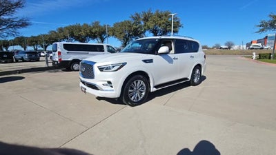2023 INFINITI QX80 LUXE