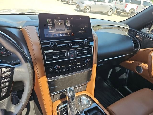 2023 INFINITI QX80 SENSORY AWD