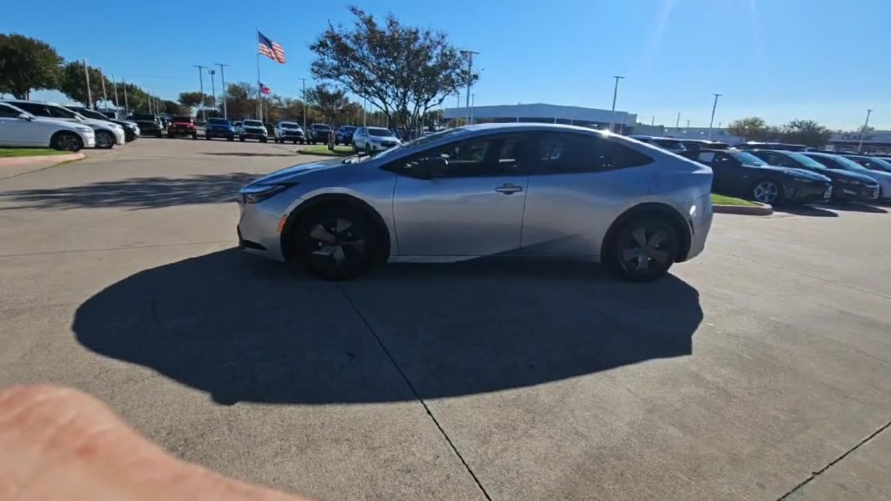 2024 Toyota Prius LE