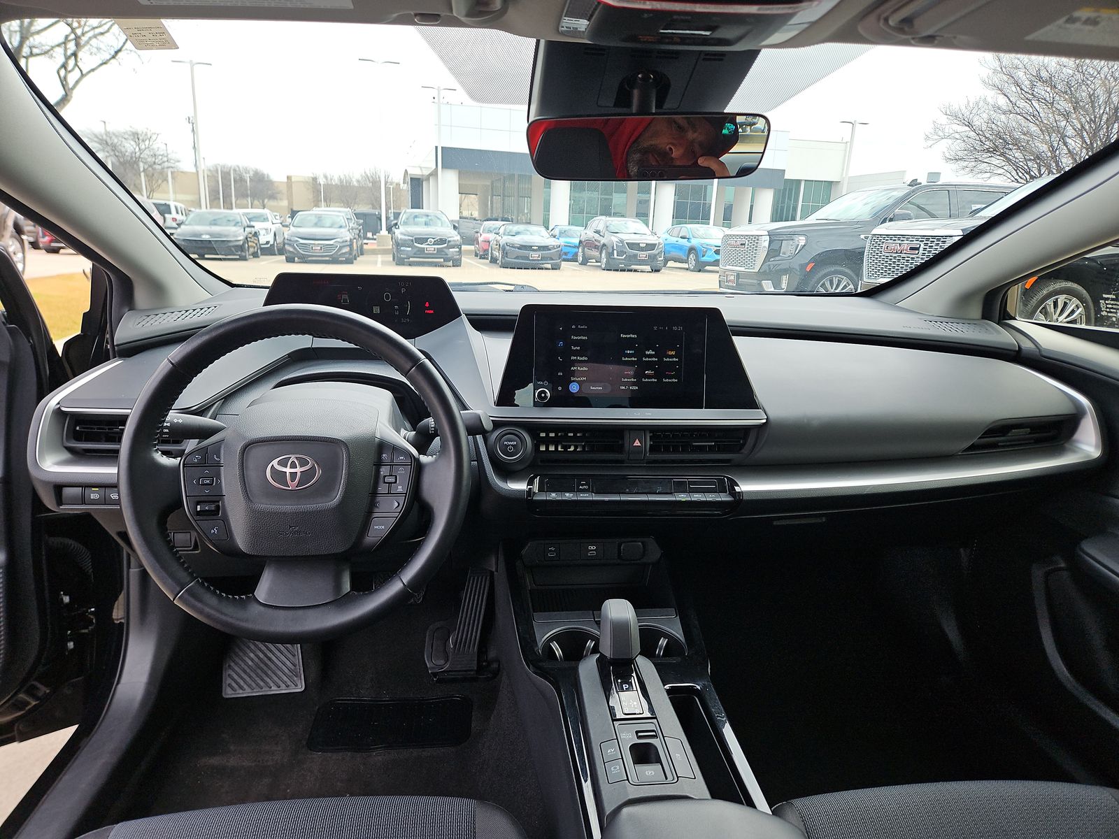 2024 Toyota Prius LE