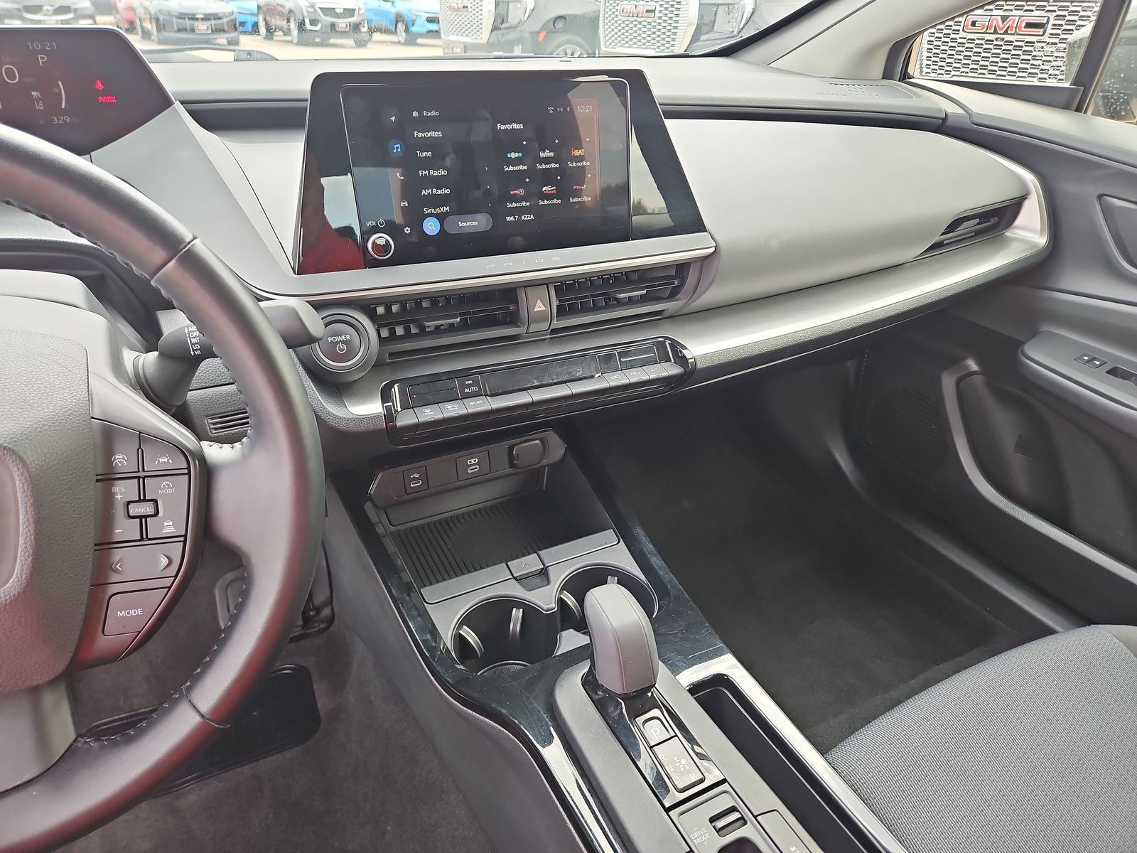 2024 Toyota Prius LE