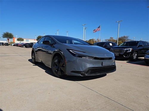 2025 Toyota Prius LE