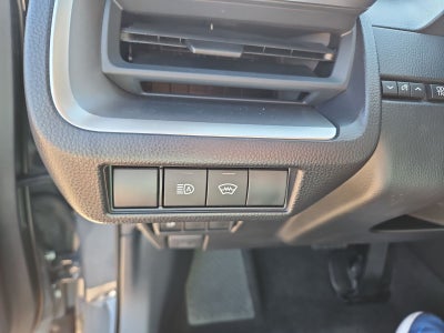 2025 Toyota Prius LE