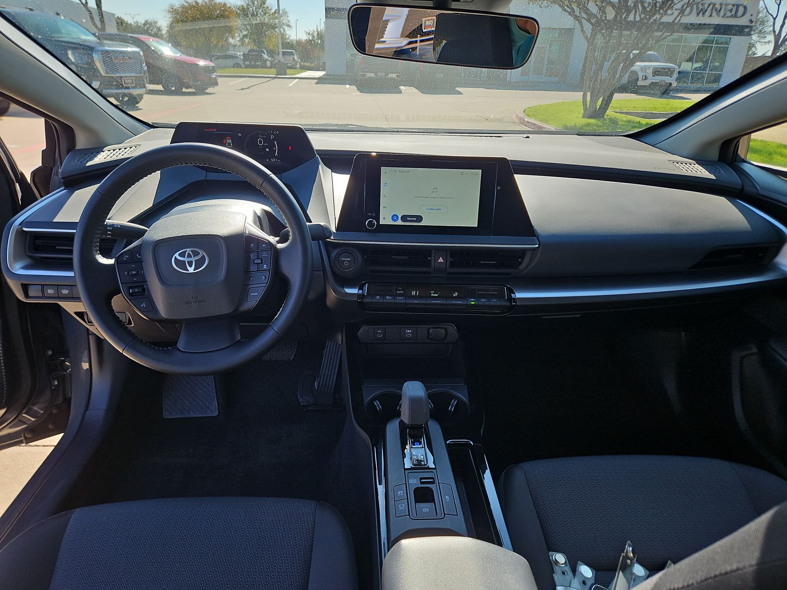 2025 Toyota Prius LE