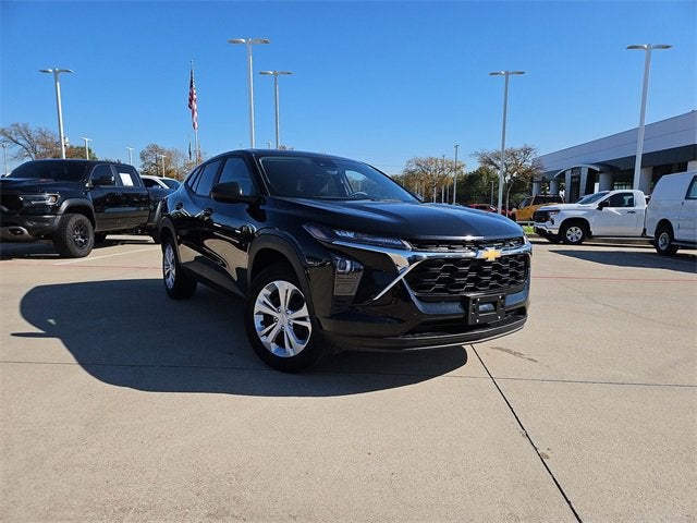 2025 Chevrolet Trax LS