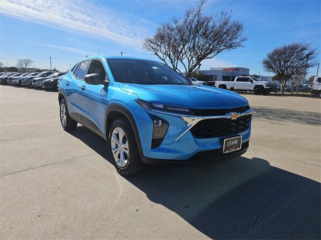 2025 Chevrolet Trax LS