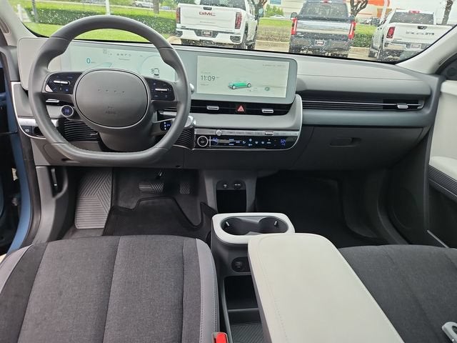 2023 Hyundai IONIQ 5 SE Standard Range