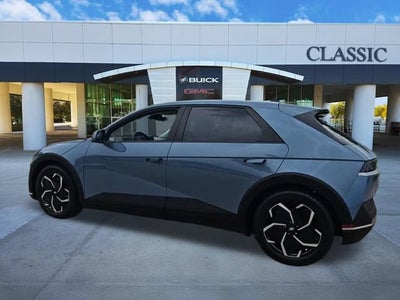 2023 Hyundai IONIQ 5 SE Standard Range